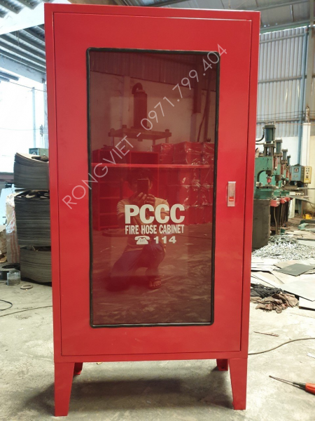 tủ pccc trong nhà có chân